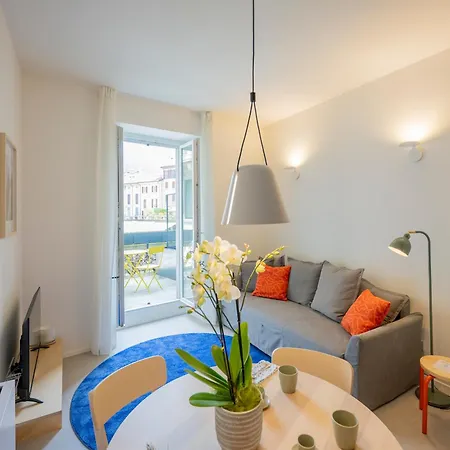 Torre Apartment Lecco